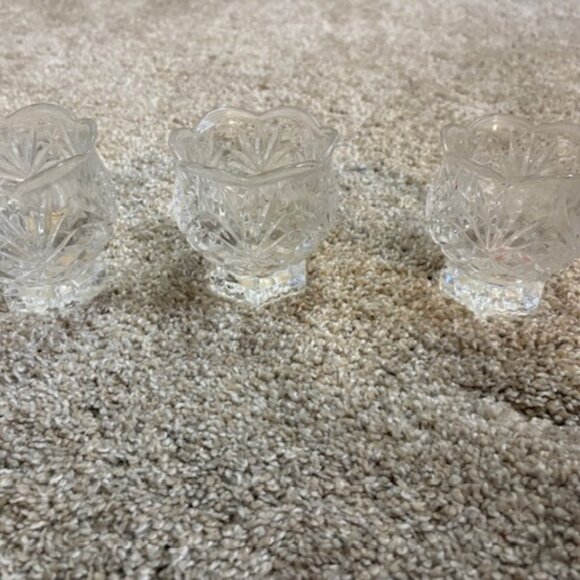 BEAUTIFUL SET OF 3 Crystal Votive Etched Candle Holders Including Tulip Candles. - Picture 1 of 5